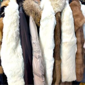 *$8* Winter Wear Clearance Posh Live Party Sweaters Fur Coats Jackets Boots UGGs